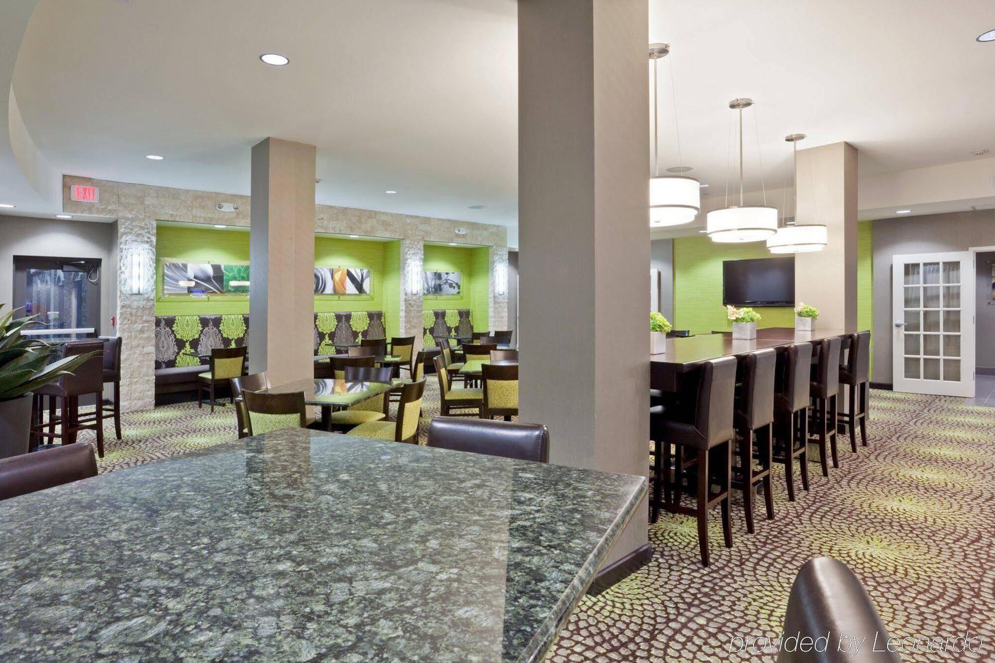 Holiday Inn Express Hays By Ihg Exterior foto